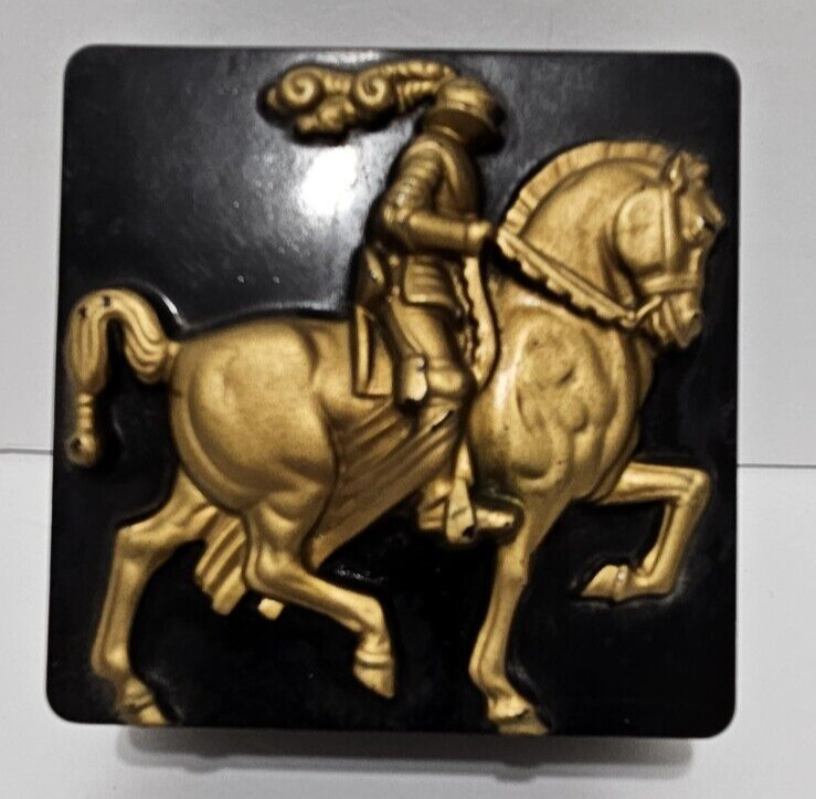 Vintage Hickok Hard Plastic Gold Knight On Horse Black Cigarette Trinket Box USA