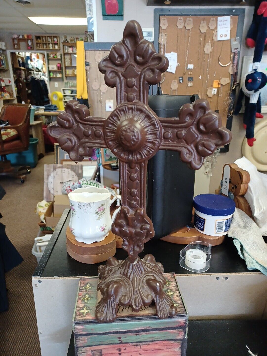 Gothic Medieval Cross Sculpture Decorative Stand Shelve Decor Bronze Resin