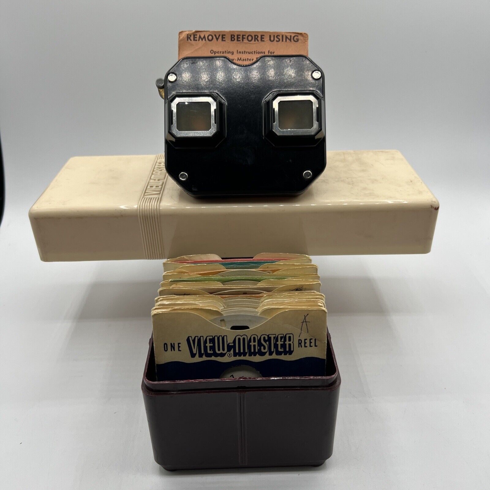 Sawyer’s View Master Bakelite Stereoscope With Box & 11 Reels Vintage 1950\'s