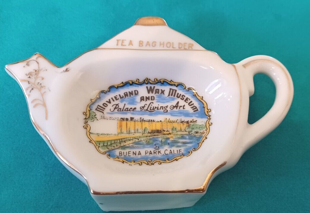 VINTAGE Movieland Wax Museum Palace Of Living Arts Ceramic Tea Bag Holder 1960s 