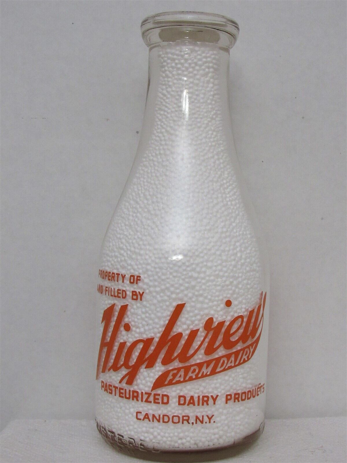 TRPQ Milk Bottle Highview Farm Dairy Candor NY 1948 PASTEURIZED DAIRY PRODUCTS