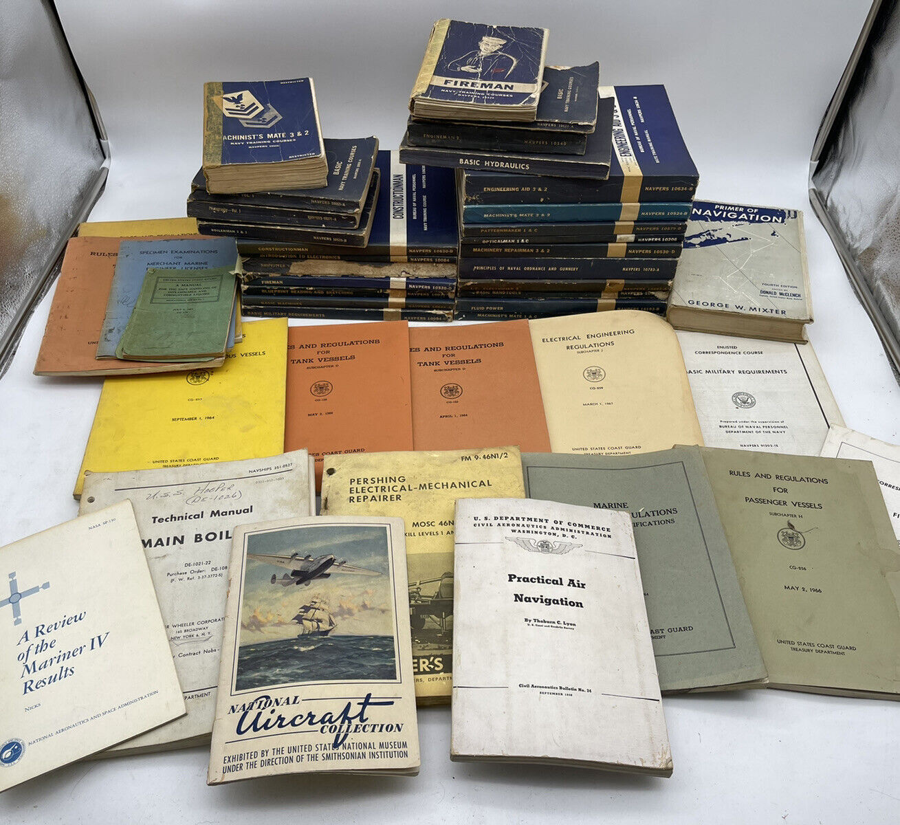 LARGE MIXED LOT 40+ Pieces NAVY TRAINING COURSE BOOKS 1950s 60s NAVPERS *READ*