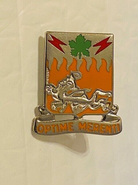 US Military 307th Signal Battalion Insignia Pin - Optime Merenti