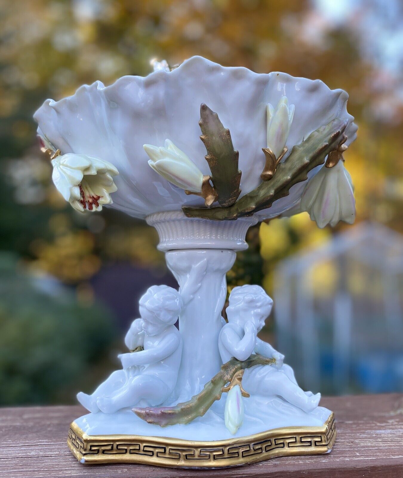 Fine Antique Vintage Cherub Putti Porcelain Centerpiece Bowl on Stand