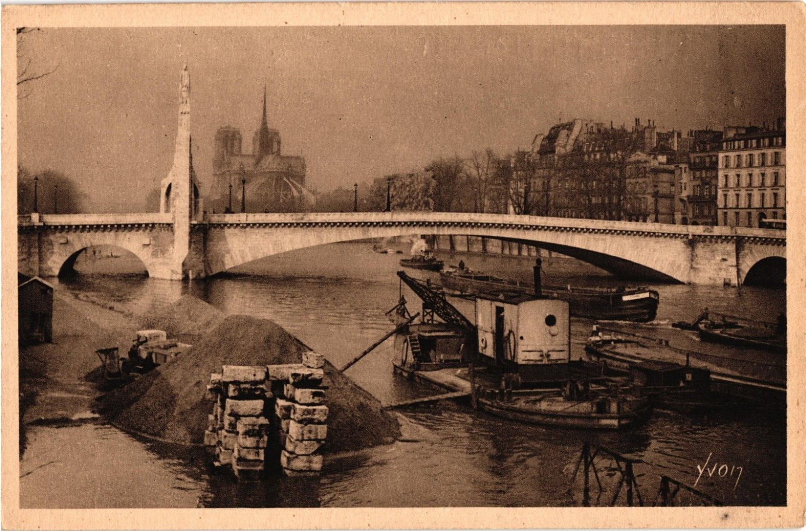 Paris France Arch Bridge PONT DE LA TOURNELLE Built 1654 Seine River Postcard