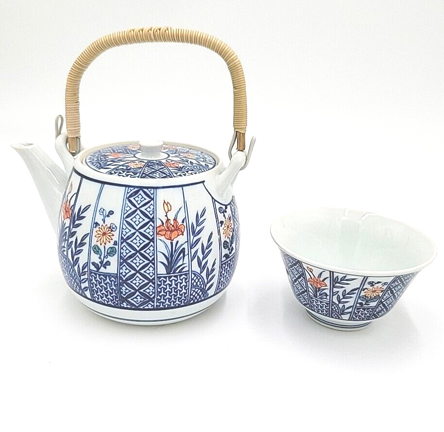 SET Japanese Porcelain Floral Teapot Rattan Handle Blue Wht Kanji MCM Vintage