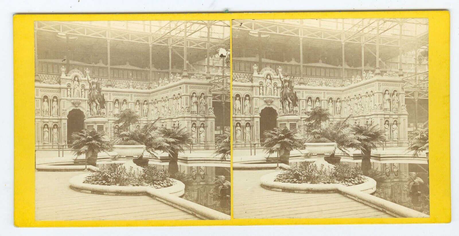 D0817~ CRYSTAL PALACE – London – Screen of Kings & Queens c.1860s Stereoview