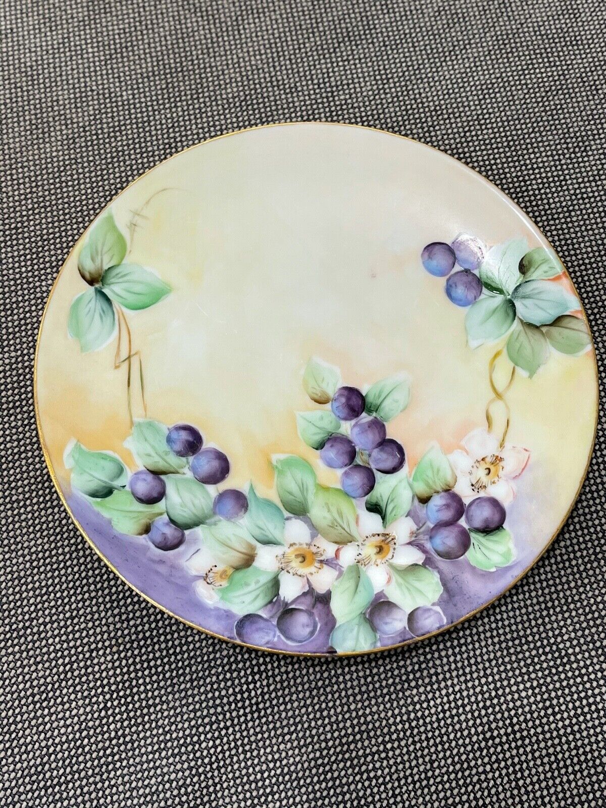 Antique Fritz Thomas Porcelain Plate w/ Painted Blueberries Decoration