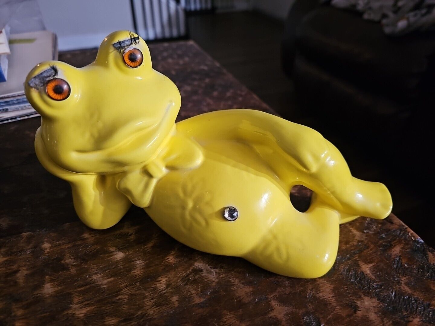 Enchanto Fullerton Yellow Frog Lounging Figurine 1950\'s Vintage