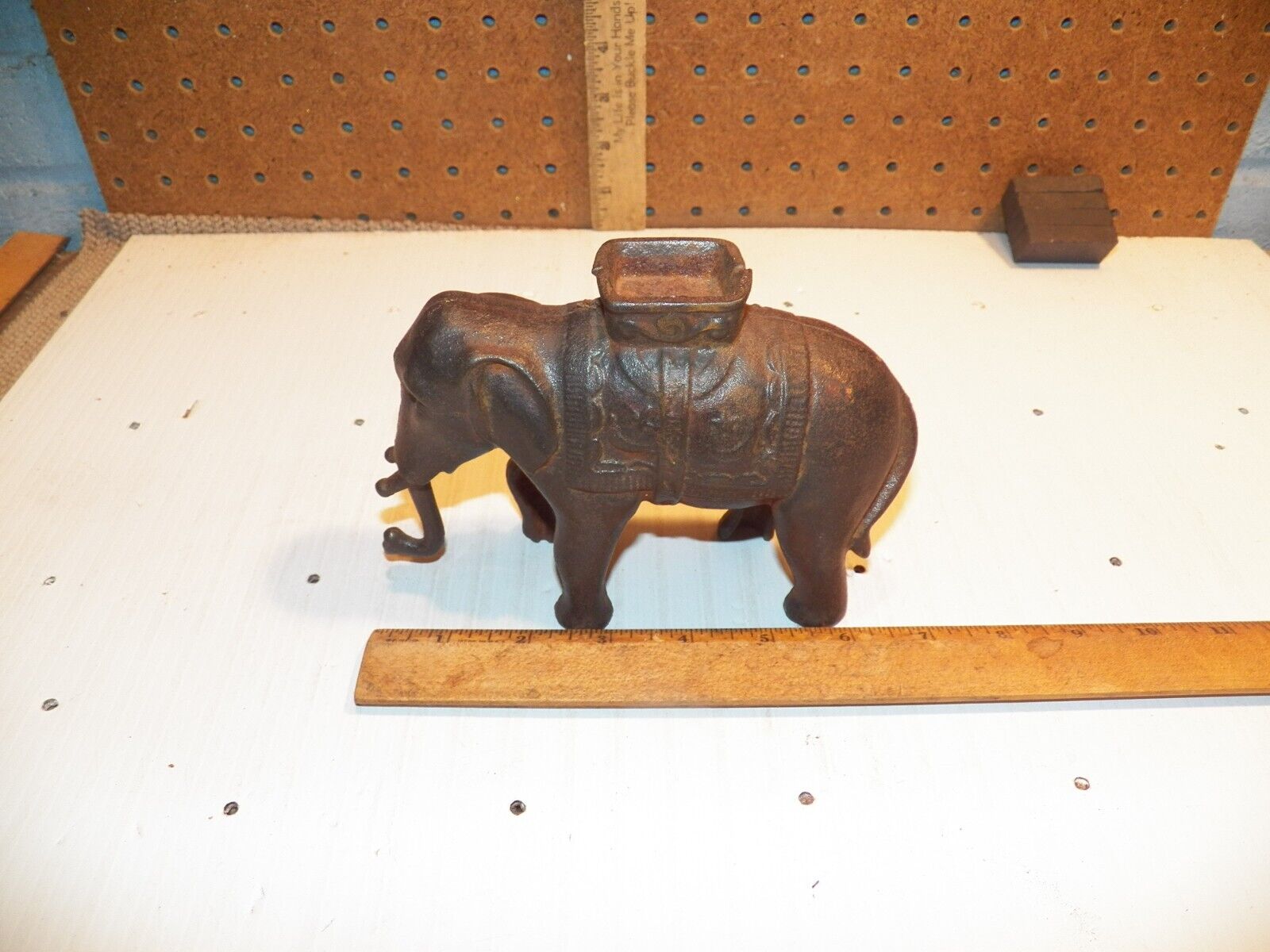 1905-20 A.C. WILLIAMS Cast Iron Elephant w/ Swinging Trunk Mechanical Bank