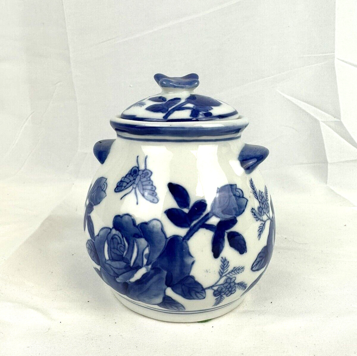 Vtg Butterfly Cobalt Ginger Jar White & Blue Oriental Floral Porcelain Pot B13