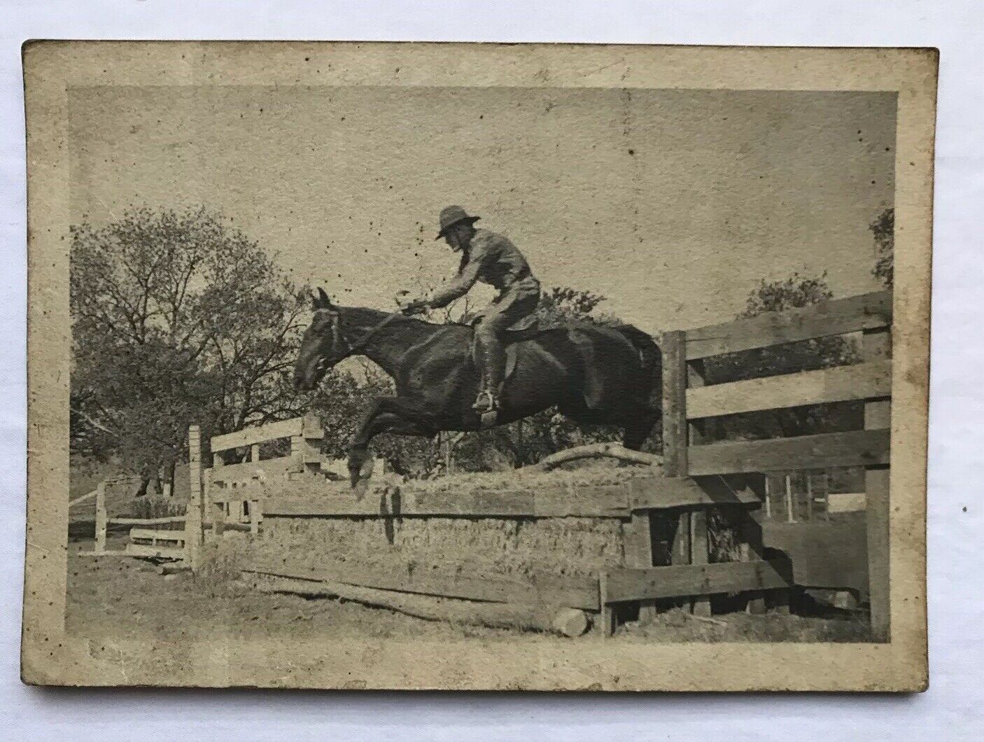1933 EQUESTRIAN HORSE JUMP PHOTO - PRE WWII CALVARY Ft. SILL MILITARY POLICE