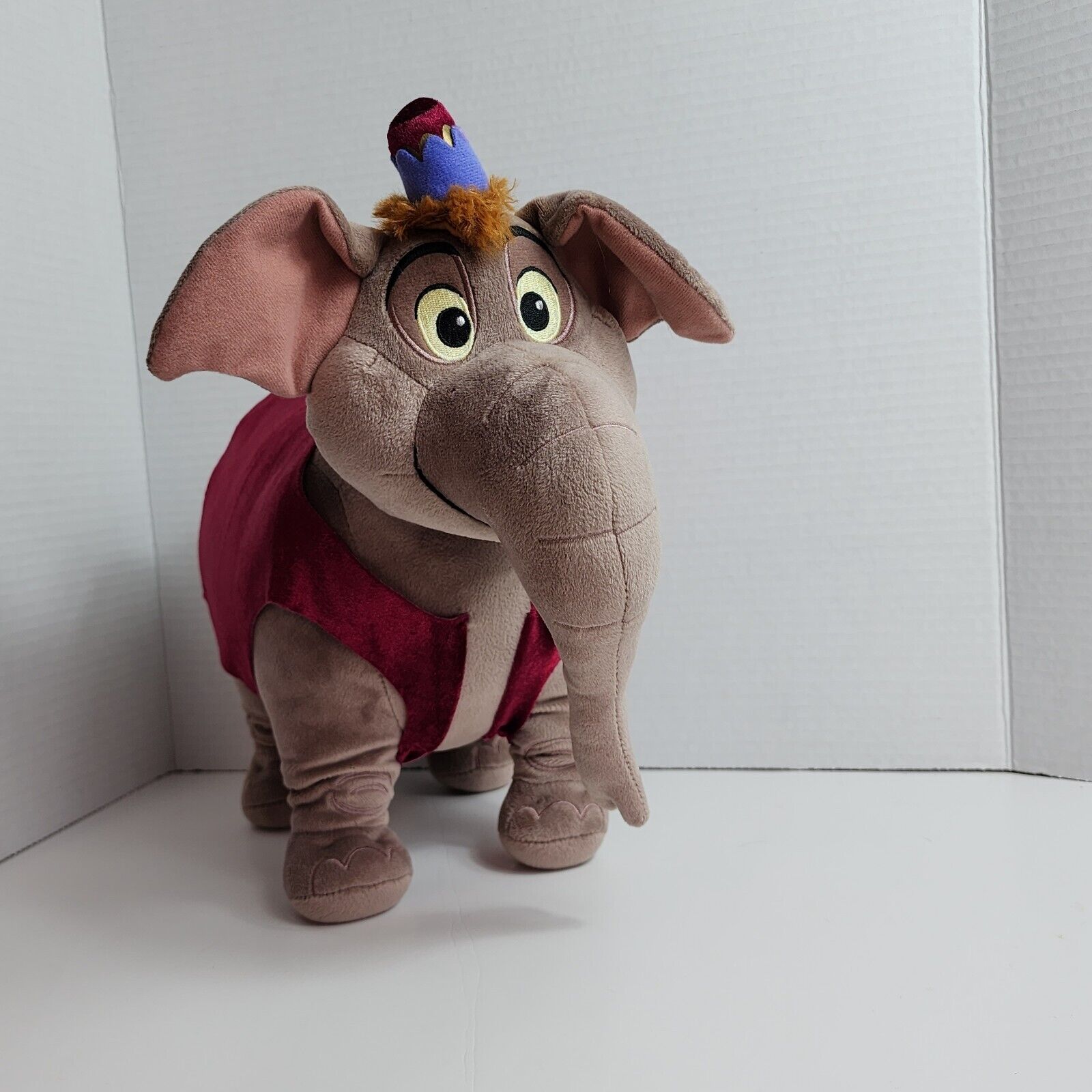 Disney Store Aladdin Abu Elephant 14\