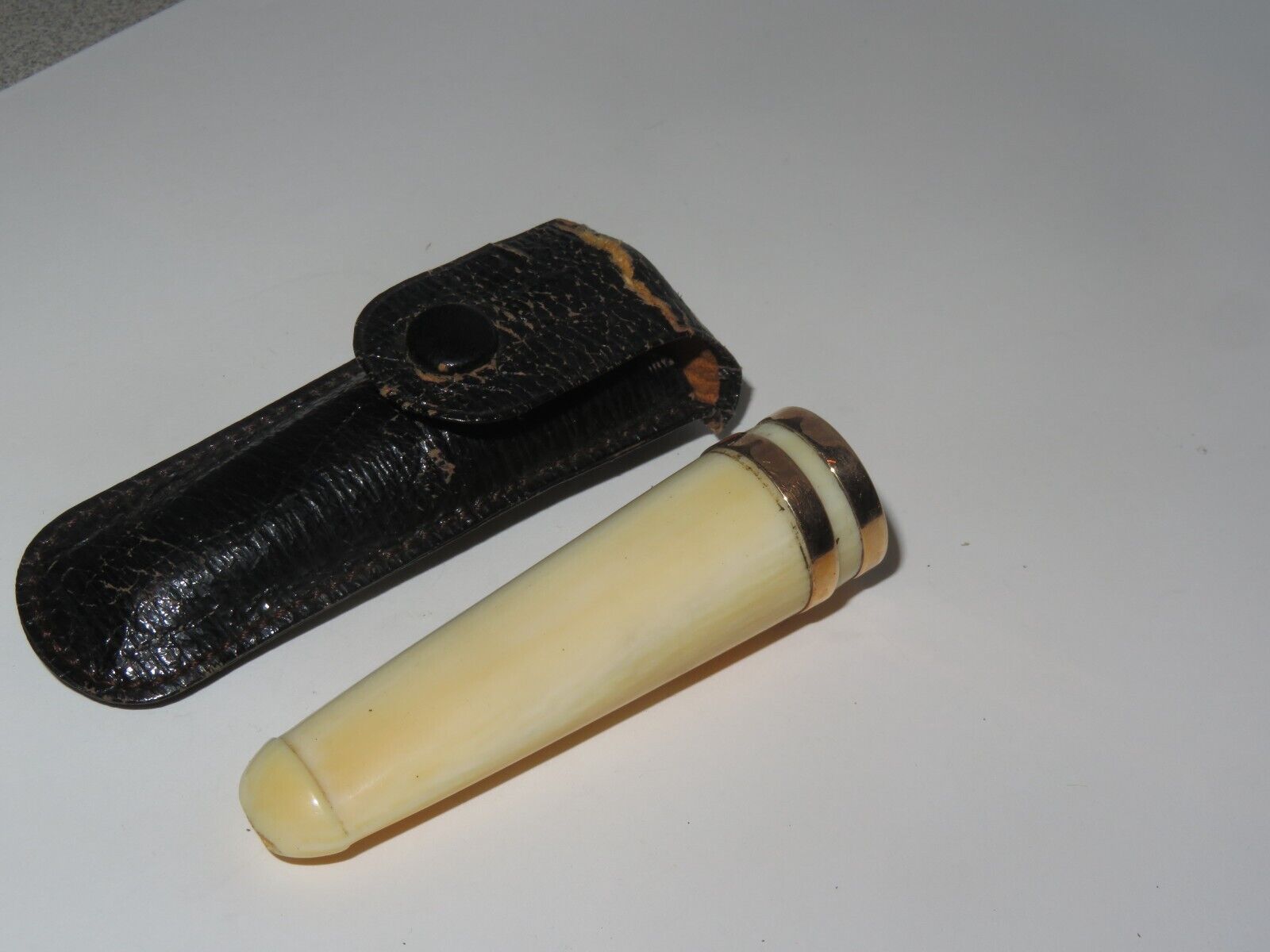 Vintage Cigar Cheroot Holder w/ 14k Gold Band Original Case (284V)