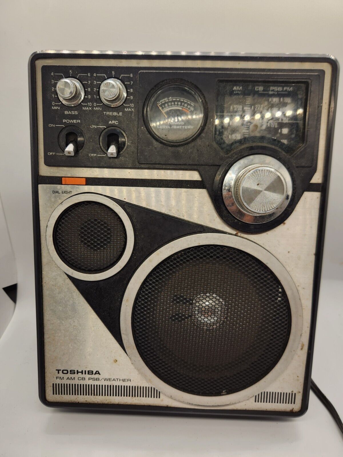 Vintage 1970s Toshiba RP-1660MC  5 Band Radio Retro Works 