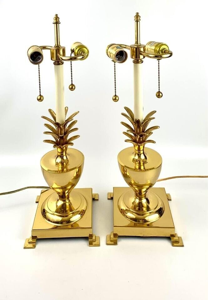 Lamps Pineapple Design Beautiful Vintage Pair Solid Brass regency style