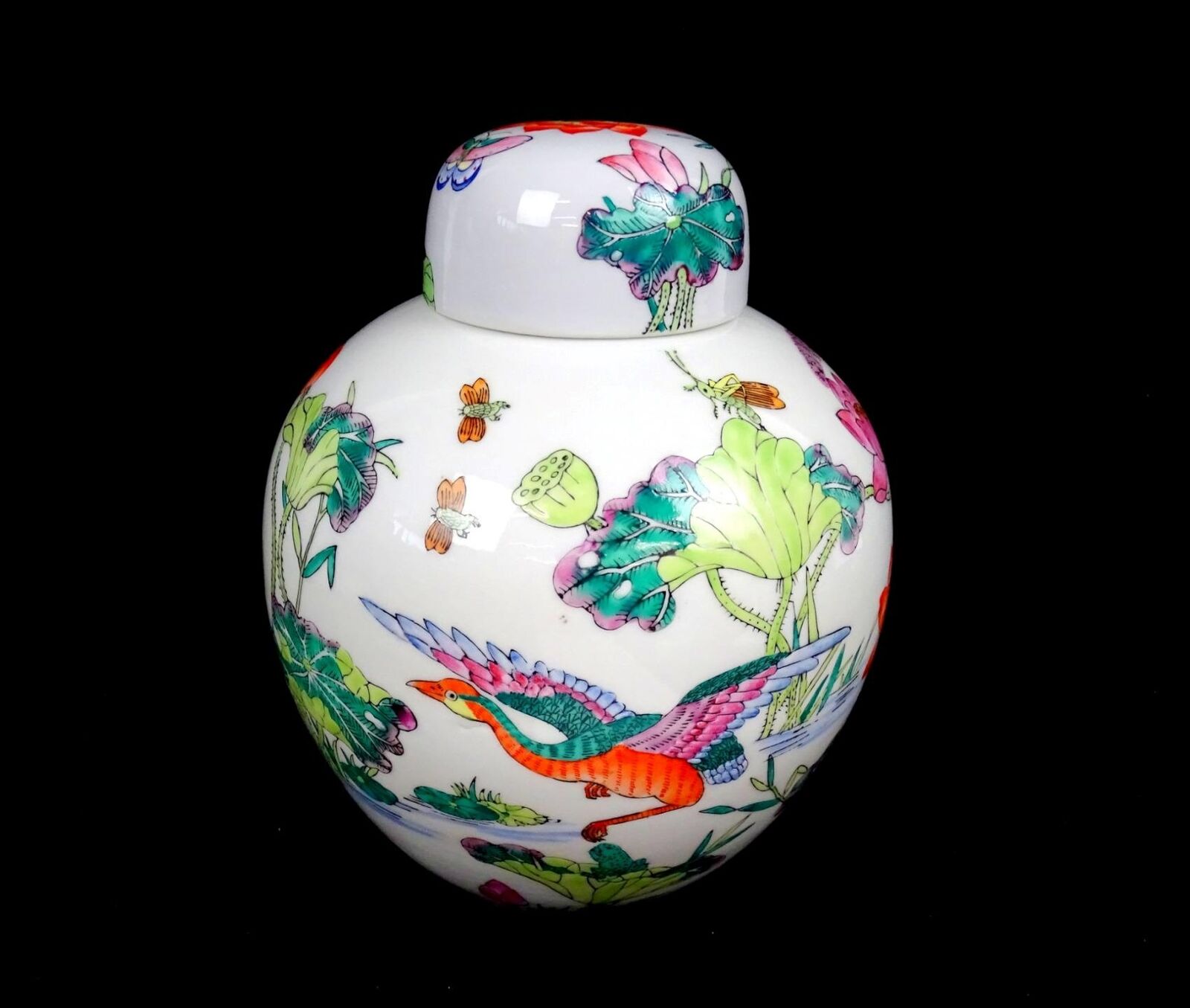Da Qing Qianlong Nian Zhi Antique Chinese Porcelain Lotus 10\