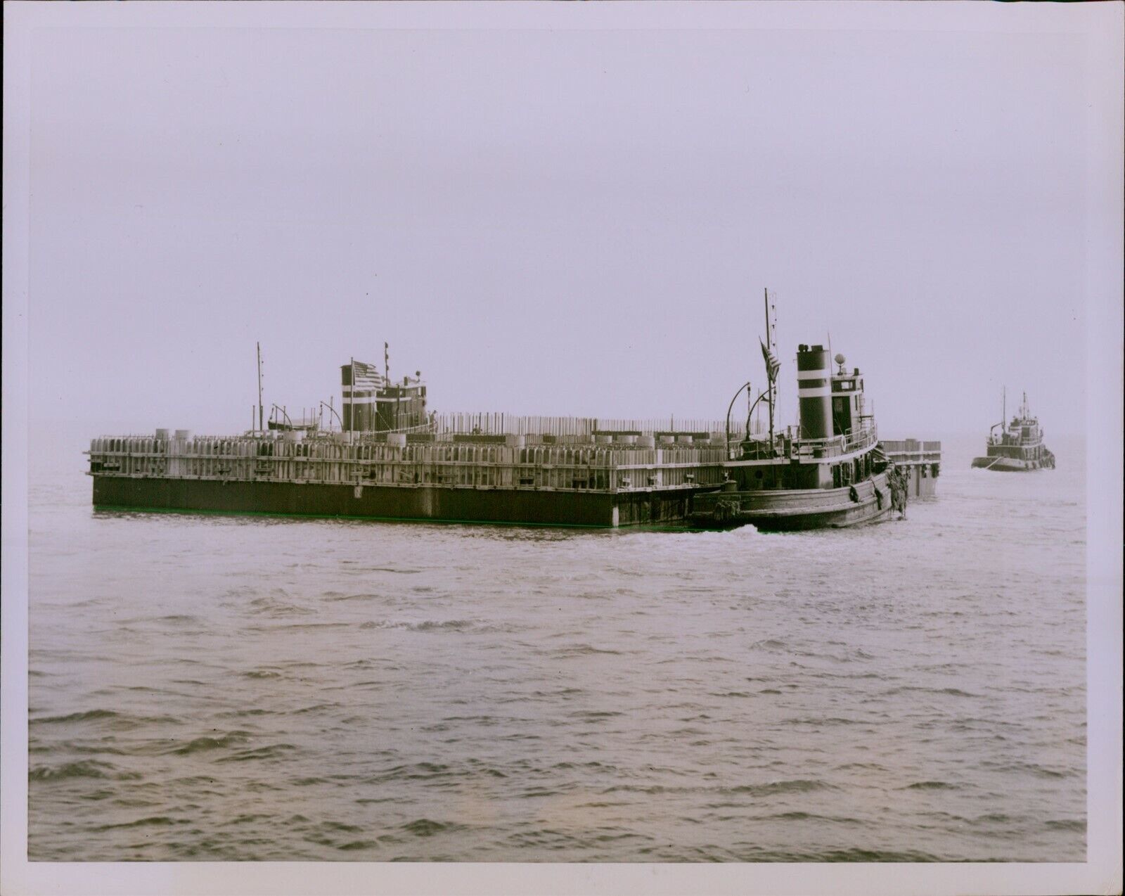 GA45 1953 Original Photo CAISSON GOES SAILING ALONG Grassy Point New York Ship