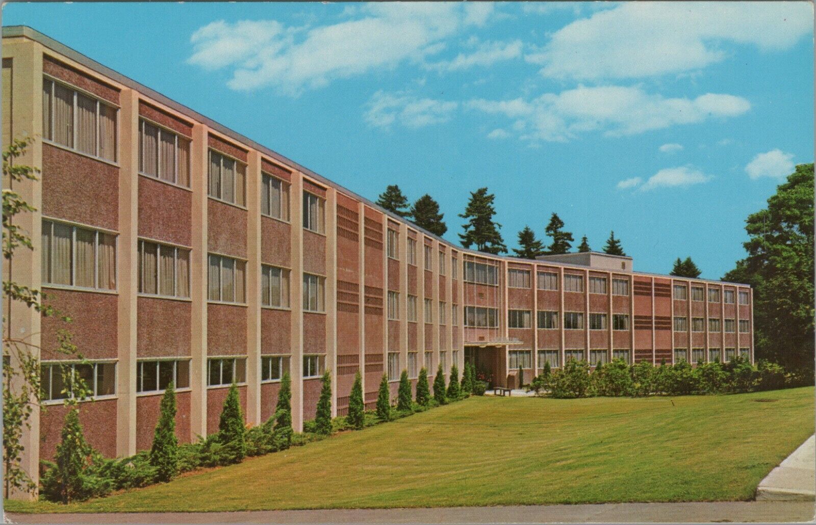 Pacific Lutheran University Tacoma WA JP Pflueger Hall Men\'s Residence Dorm G350