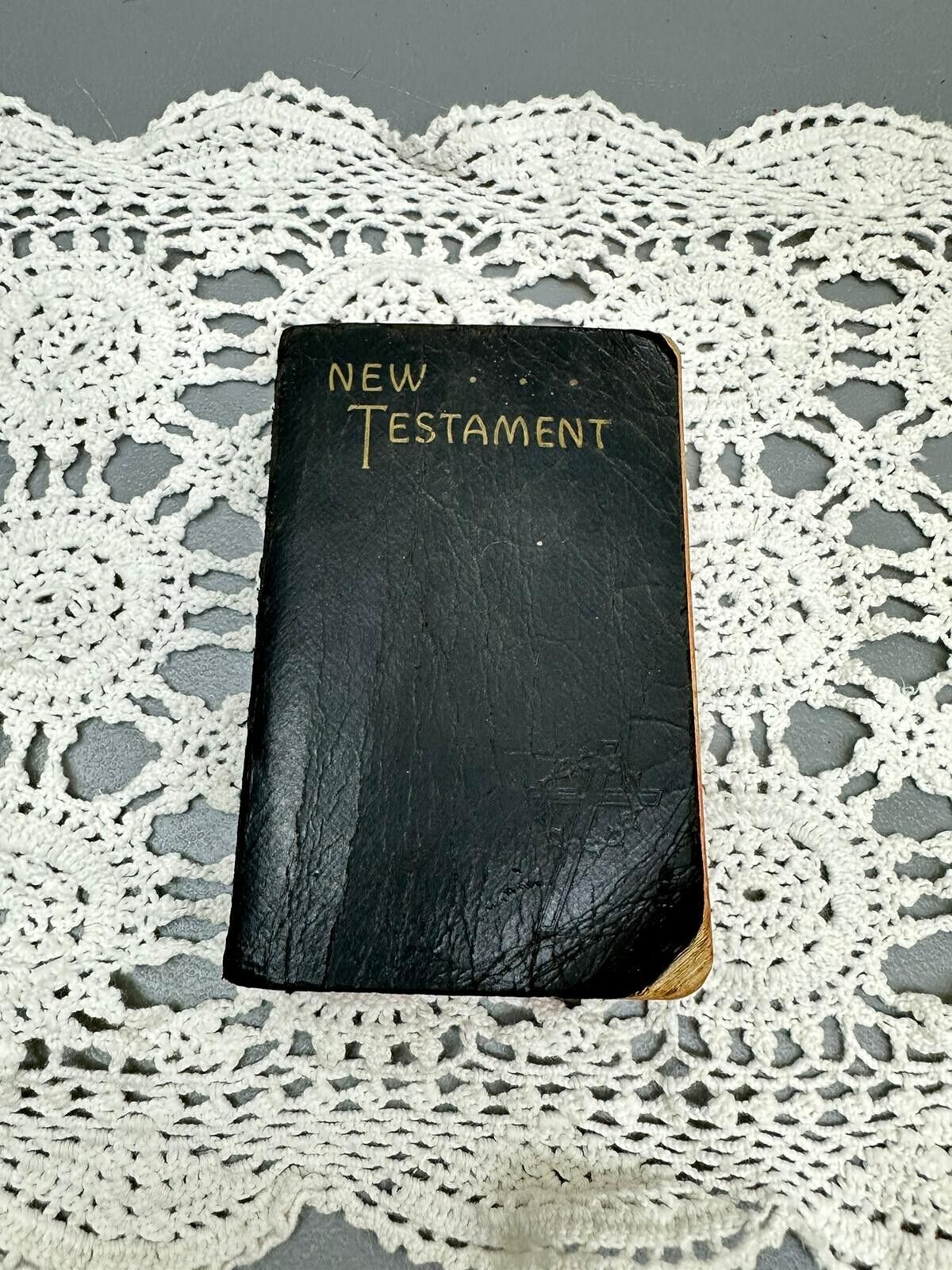 Vintage Antique 1945 The New Testament Bible