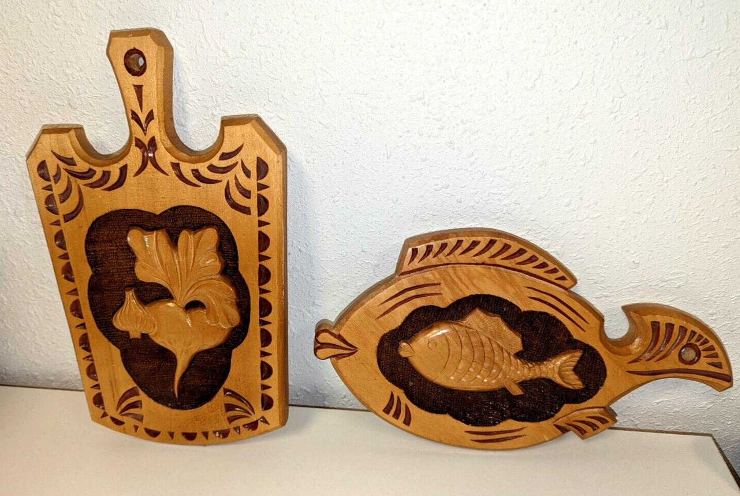 Vintage Retro hand carved Kitchen 3D Wooden Wall Plaques Fish Turnip MCM kitsch