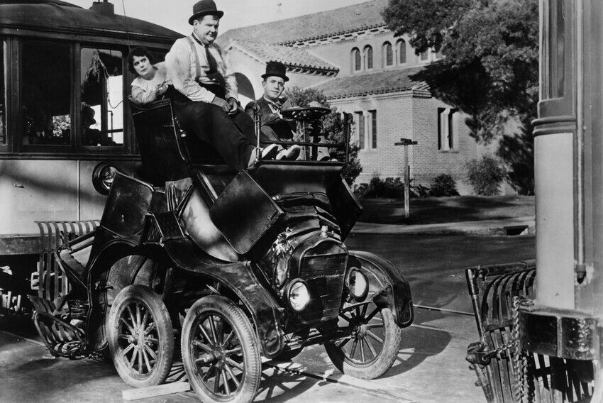 LAUREL AND HARDY CLASSIC CABLE CAR CRASHED CAR A PERFECT DAY 24x36 inch Poster