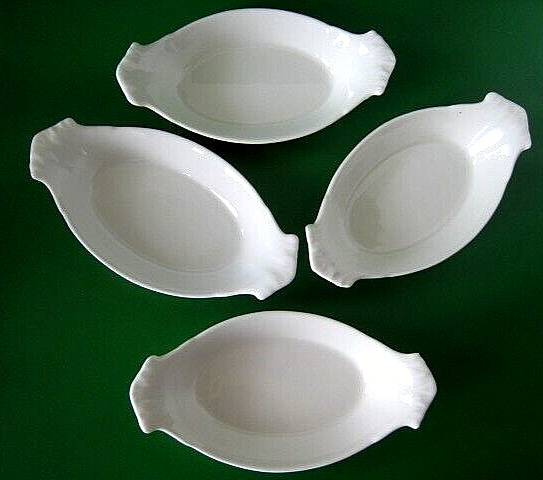 Lot of 4 APILCO # 6 (small oval) Au Gratin White Porcelain Bakers Made in France