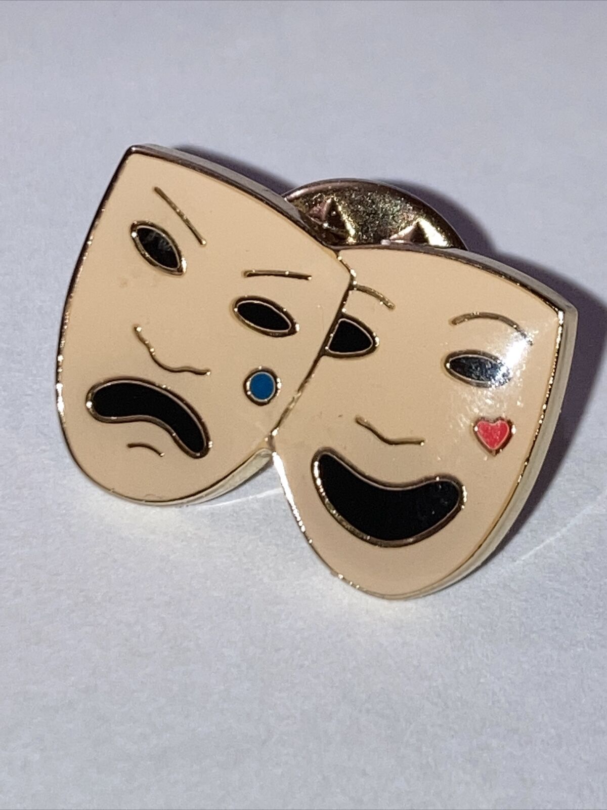 BURBERRY LONDON theatrical masks comedy tragedy metal & ENAMEL PIN BADGE brooch