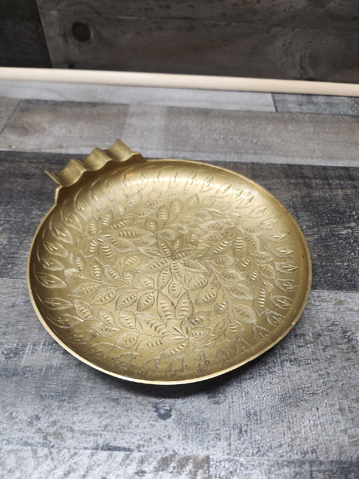 Vintage Brass Round Engraved Ashtray 7 Inch. India
