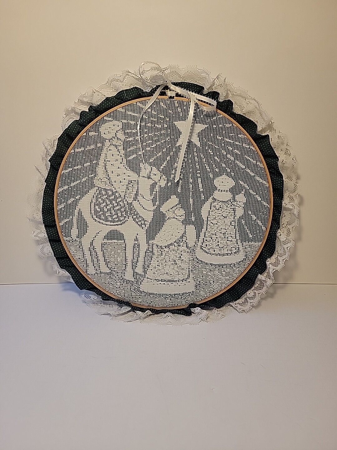 Christmas Nativity Scene 3 Kings Handmade Stretched Embroidery Hoop Wall Hanging