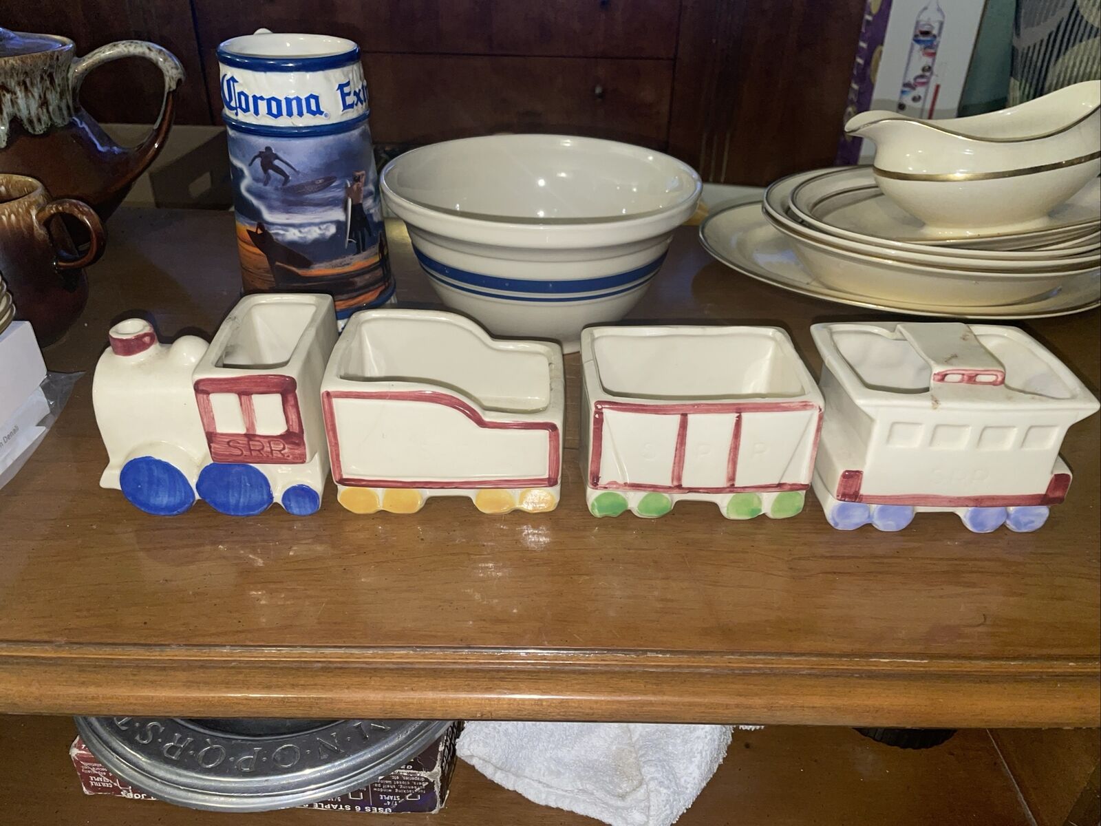 Vintage 4 pc. Shawnee Pottery S.R.R. Train Engine and Cars Planters Set