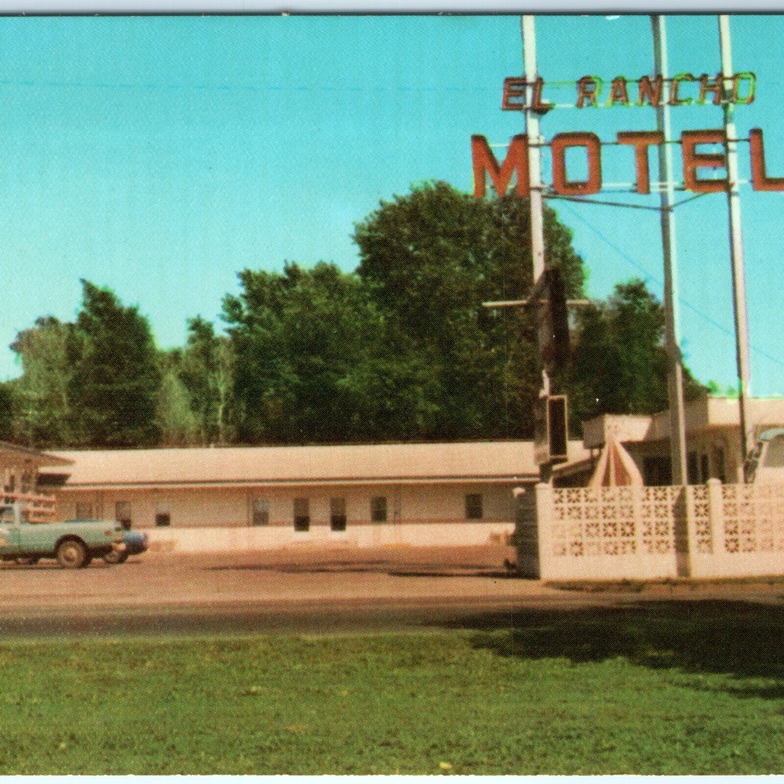 c1970s Sioux Falls, SD El Rancho Motel Chrome Photo PC Harold\'s Studio Vtg A152