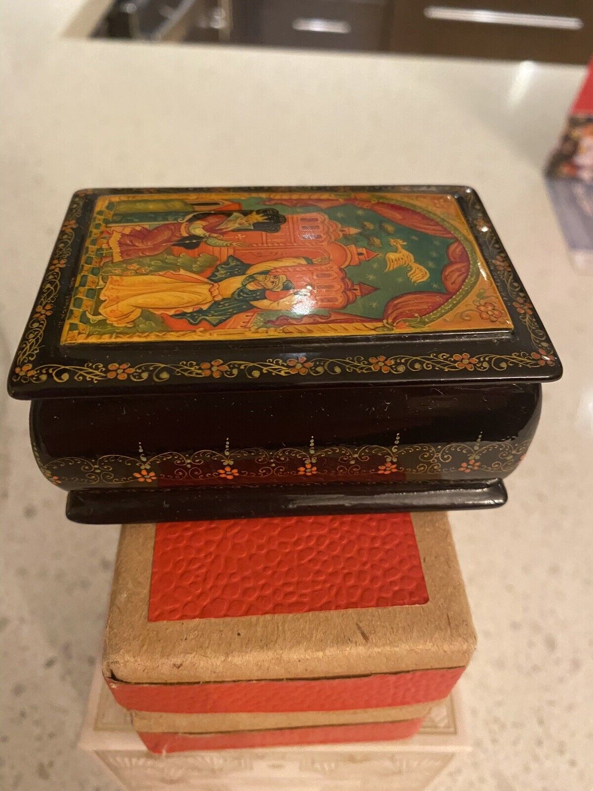 SUPERB Fedoskino Russian Hand Painted Trinket Lacquer Box Signed, Vintage~RARE