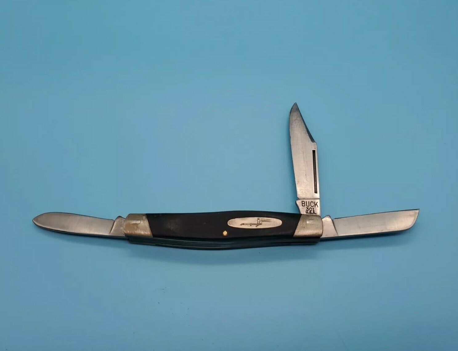 BUCK 301 Pocket Knife - 3 Blade Stockman Vintage USA (Dated 1972-1985) 