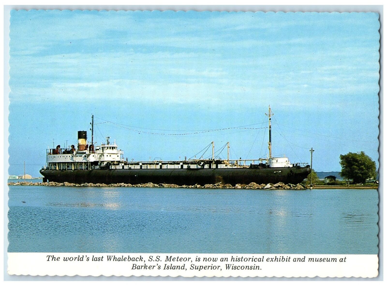 c1960\'s The World\'s Last Whaleback SS Meteor Exhibit Scene Superior WI Postcard