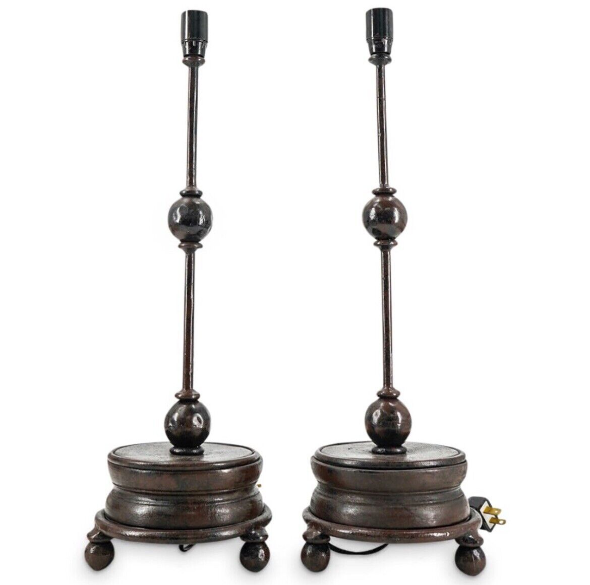 Amazing Pair Of Minimalist Iron Sphere Table Lamps