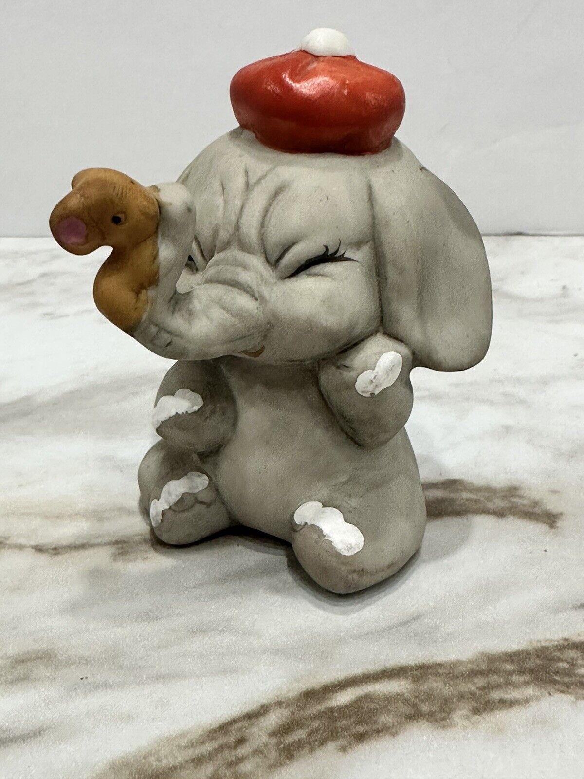 Vintage MCM Porcelain Elephant W/mouse