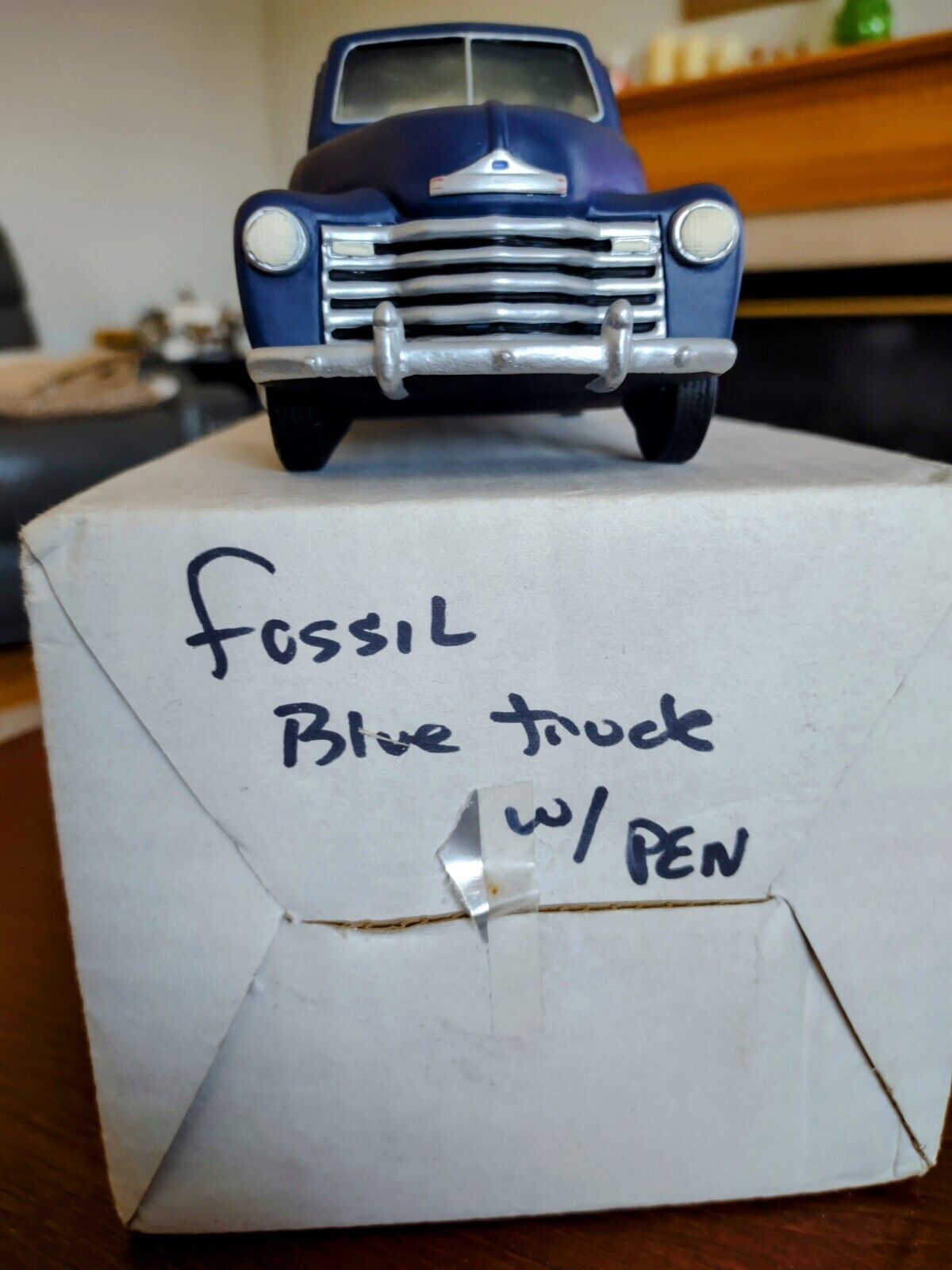 1947 - 1954 Fossil Chevrolet Pick Up with Pen