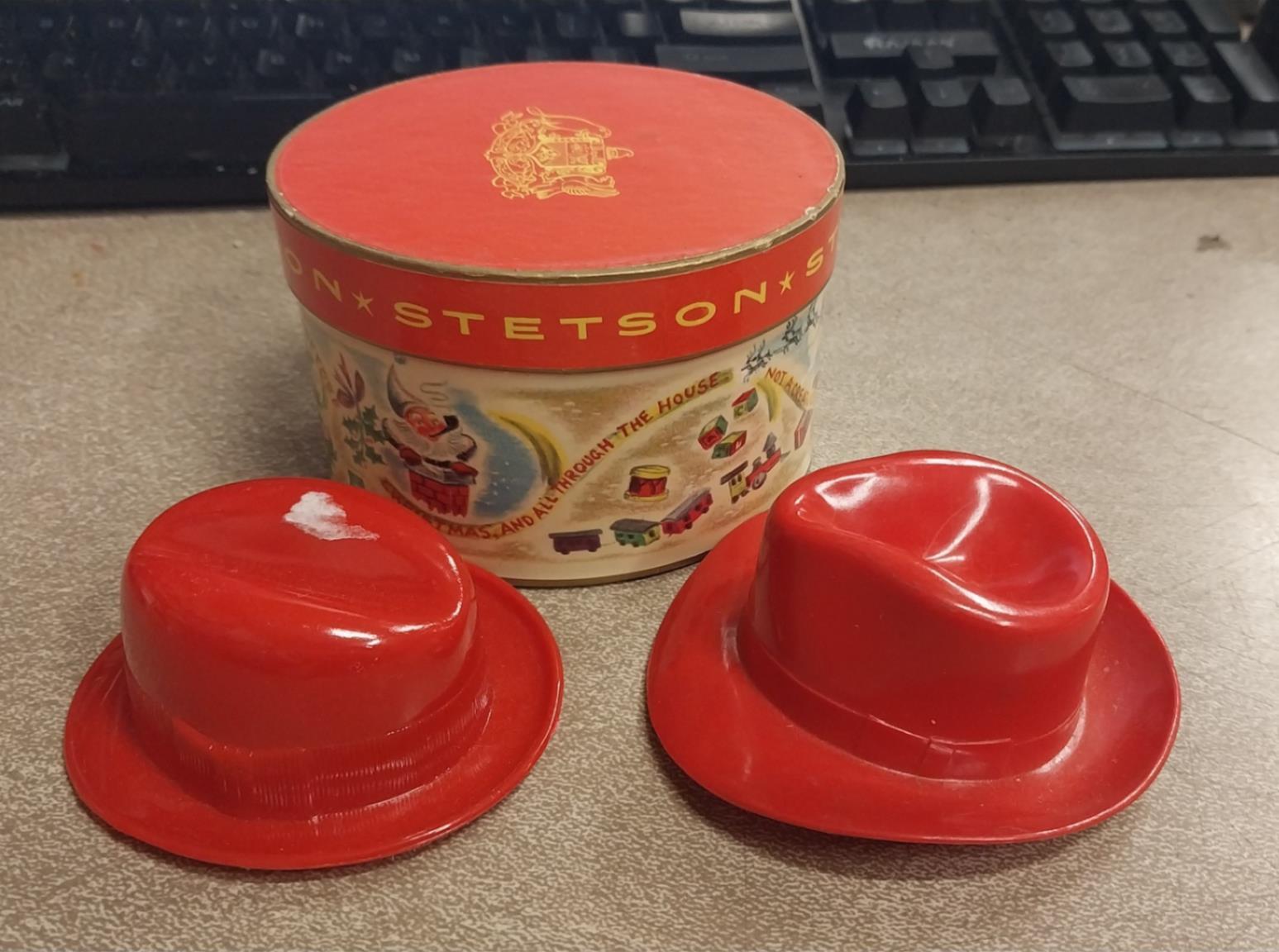 Vintage 50\'s Stetson Red Plastic Collectible 2 Hats Salesman Sample Advertising