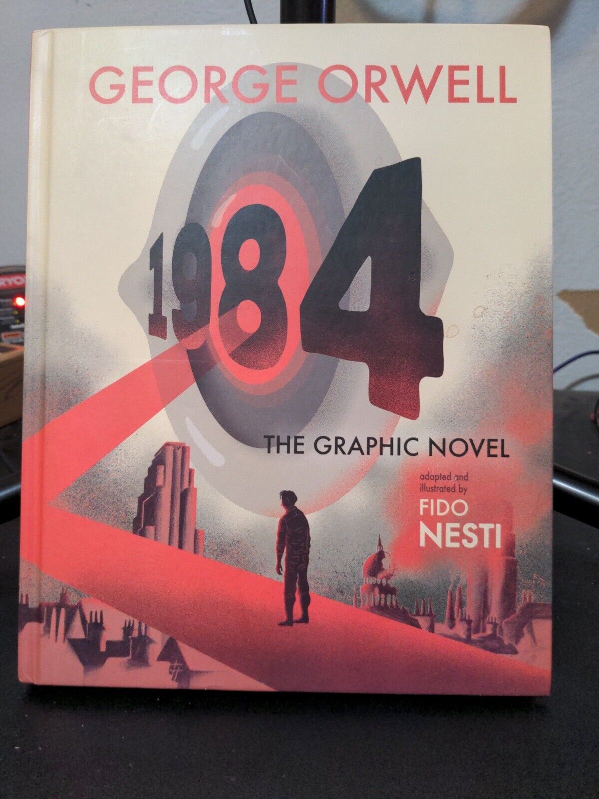 1984: The Graphic Novel By George Orwell NEW HARDCOVER BOOK