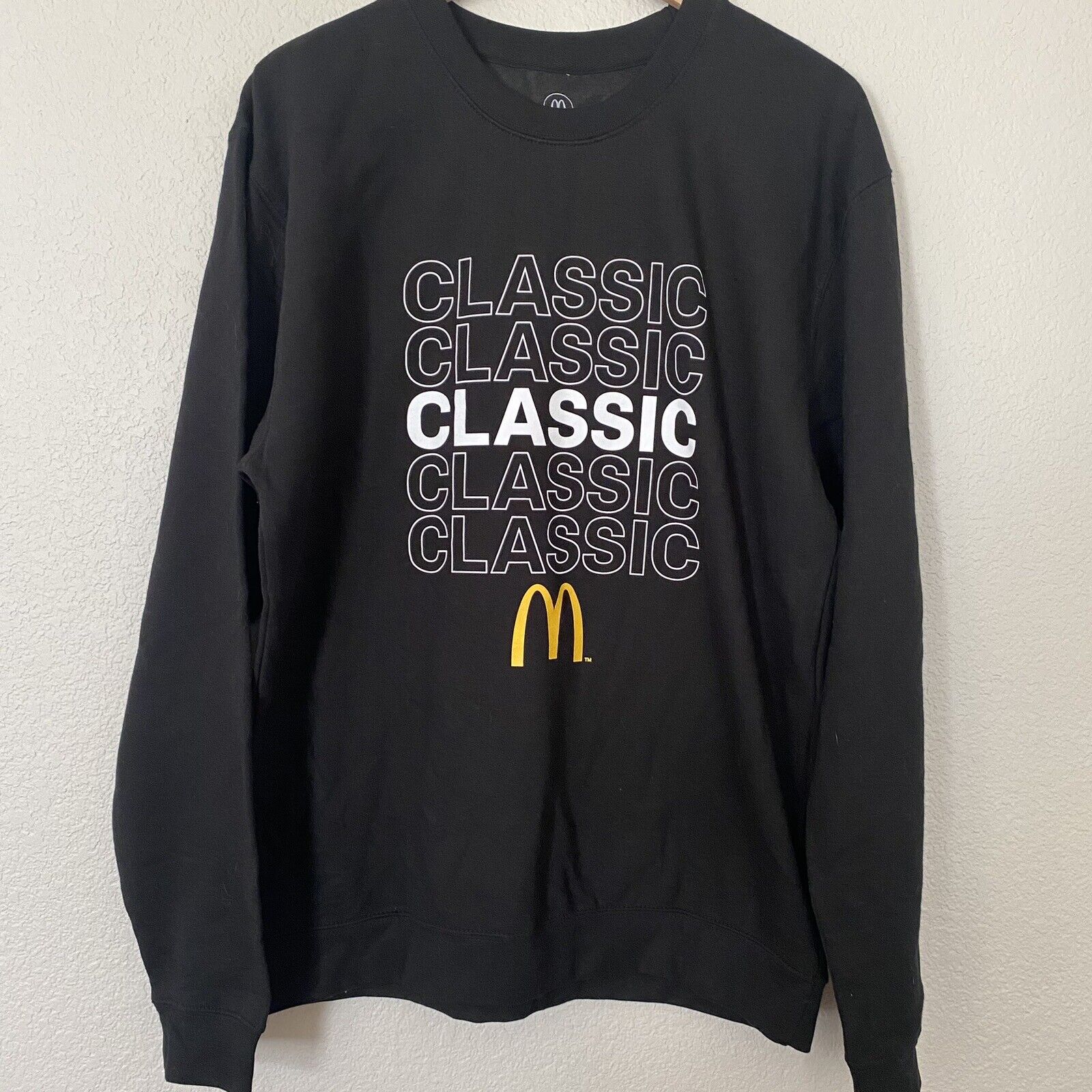 2018 McDonald\'s McDelivery Uber Eats Classic Black Limited Ed Sweater L NWOT