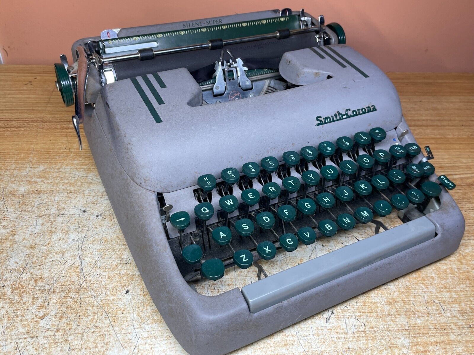 1953 Smith-Corona Silent-Super Working Vintage Portable Typewriter w New Ink