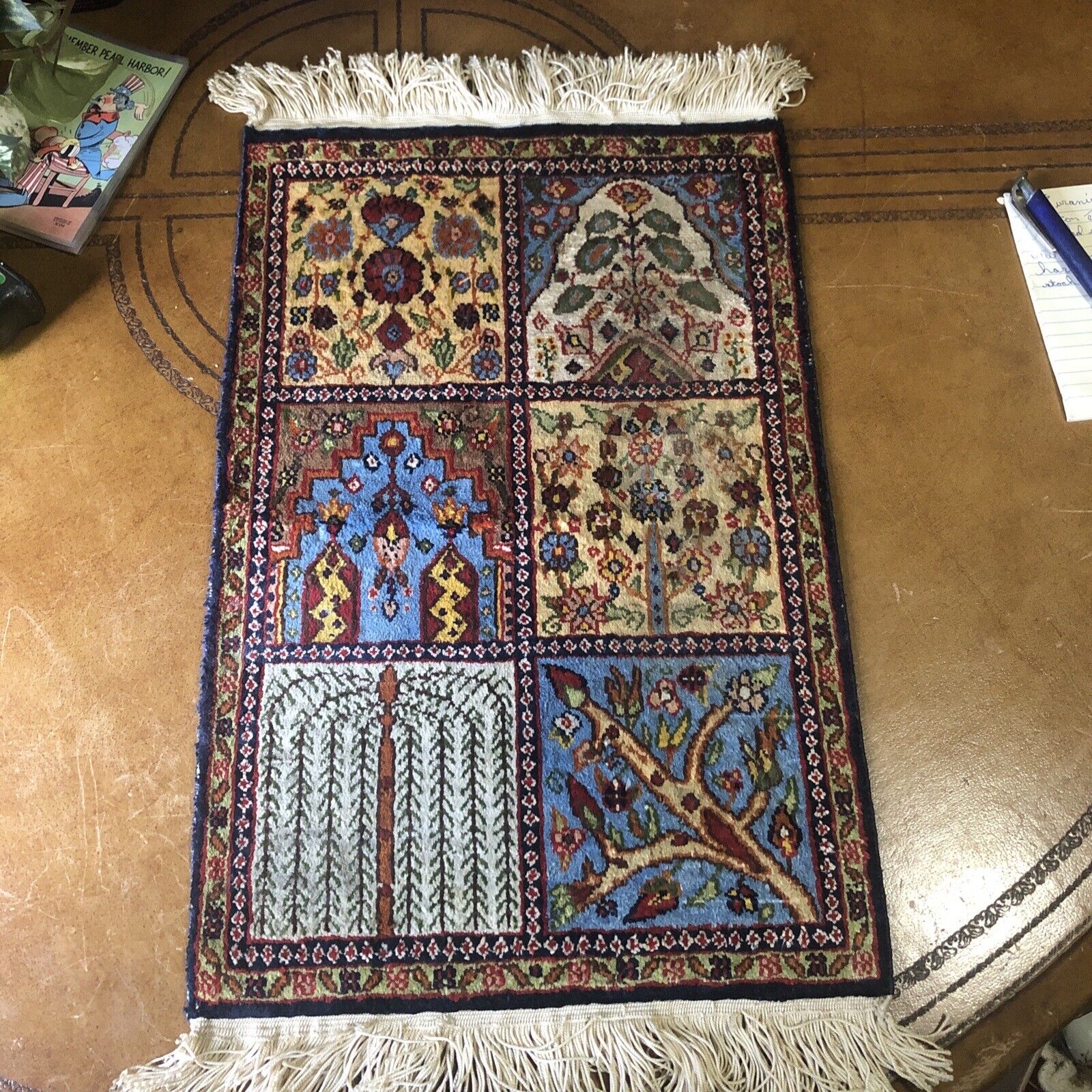 Stunning Oriental Prayer Rug Finely Woven 24”x13”