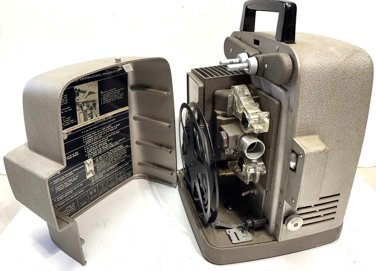 Vintage Bell & Howell 8MM Model 245 BA Autoload Movie Projector UNTESTED