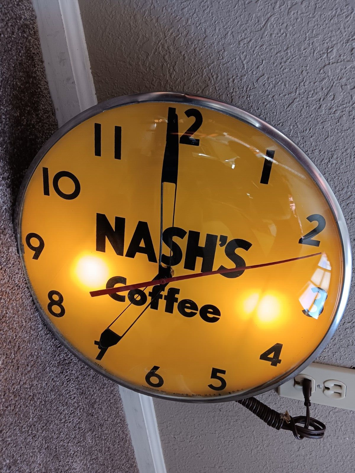 Nash\'s Coffee Telechron Advertising Clock Pam