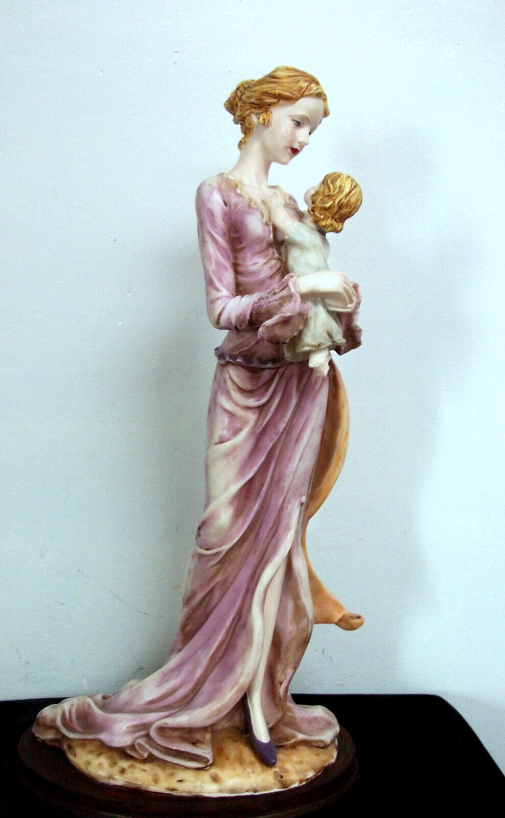 Vintage Large Unmarked Mother and Child Sculpture/Figurine