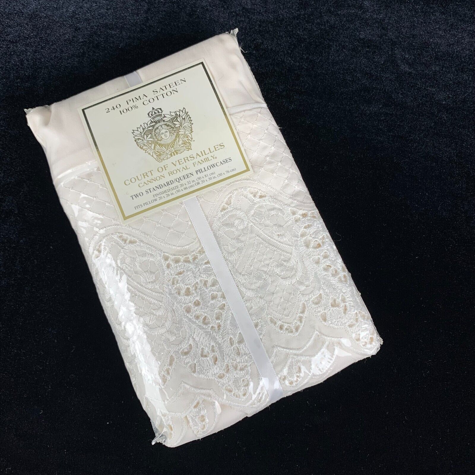 New w Tag Court Versailles Coronation White Queen Size Pillowcases Excellent