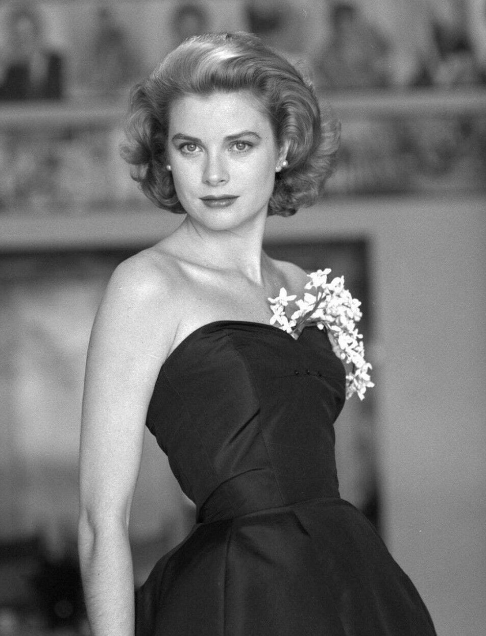 Grace Kelly Classic 1950s Hollywood Actress Icon Vintage Picture Photo 4\