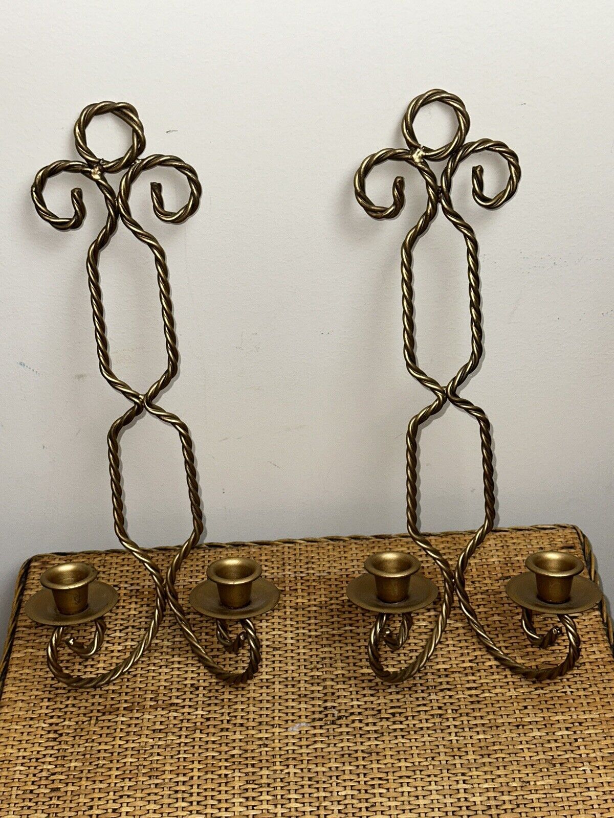 Vintage Gold Twisted Metal Wire Double Candle Holder Wall Sconce Farmhouse Rural