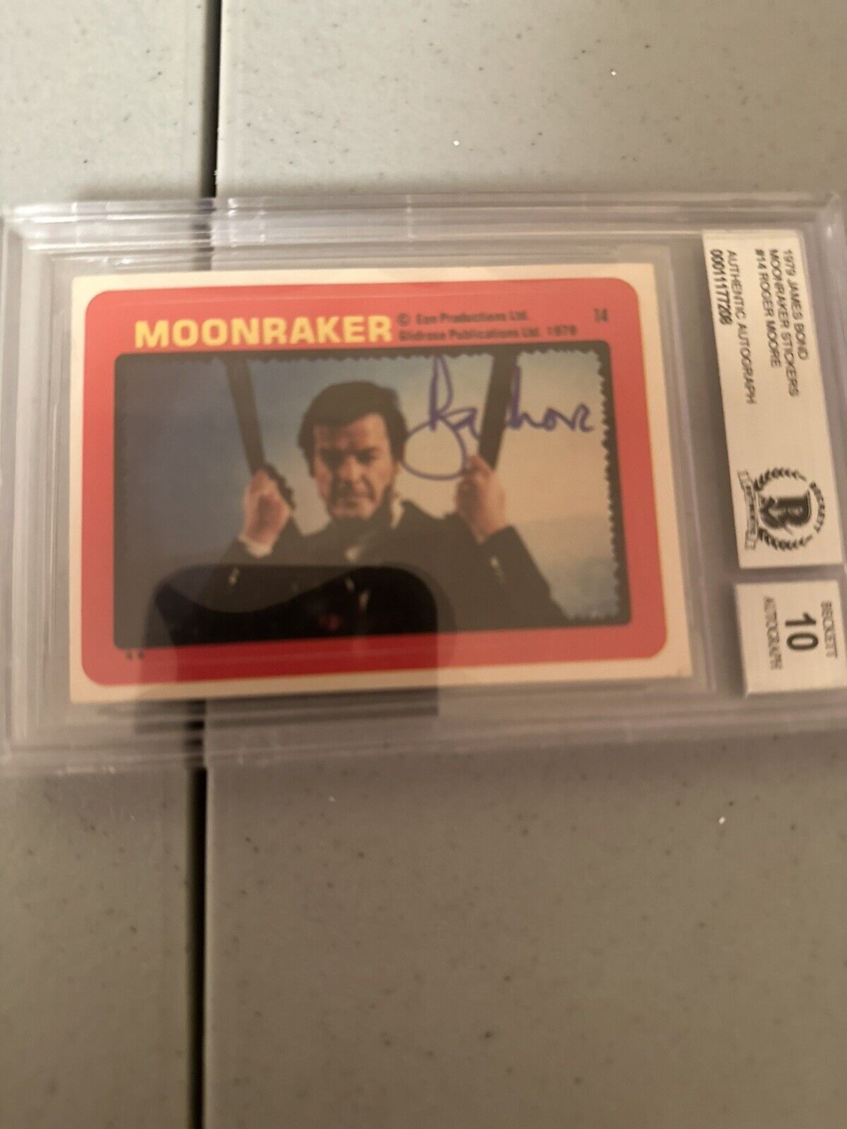 1979 Moonraker James Bond Autographed Sticker Gem Mint 10 Autograph 
